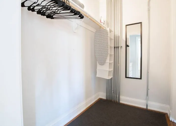 Vibes - Modern In The Heart Of Downtown * Peoria